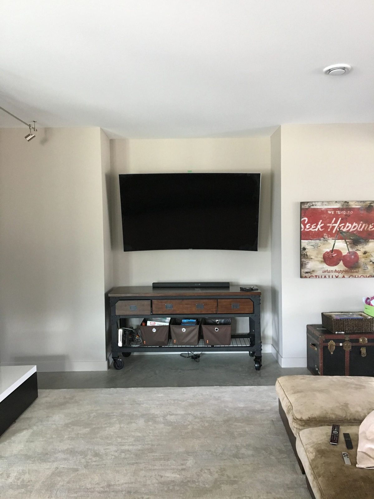 TV mounted in a recessed alcove